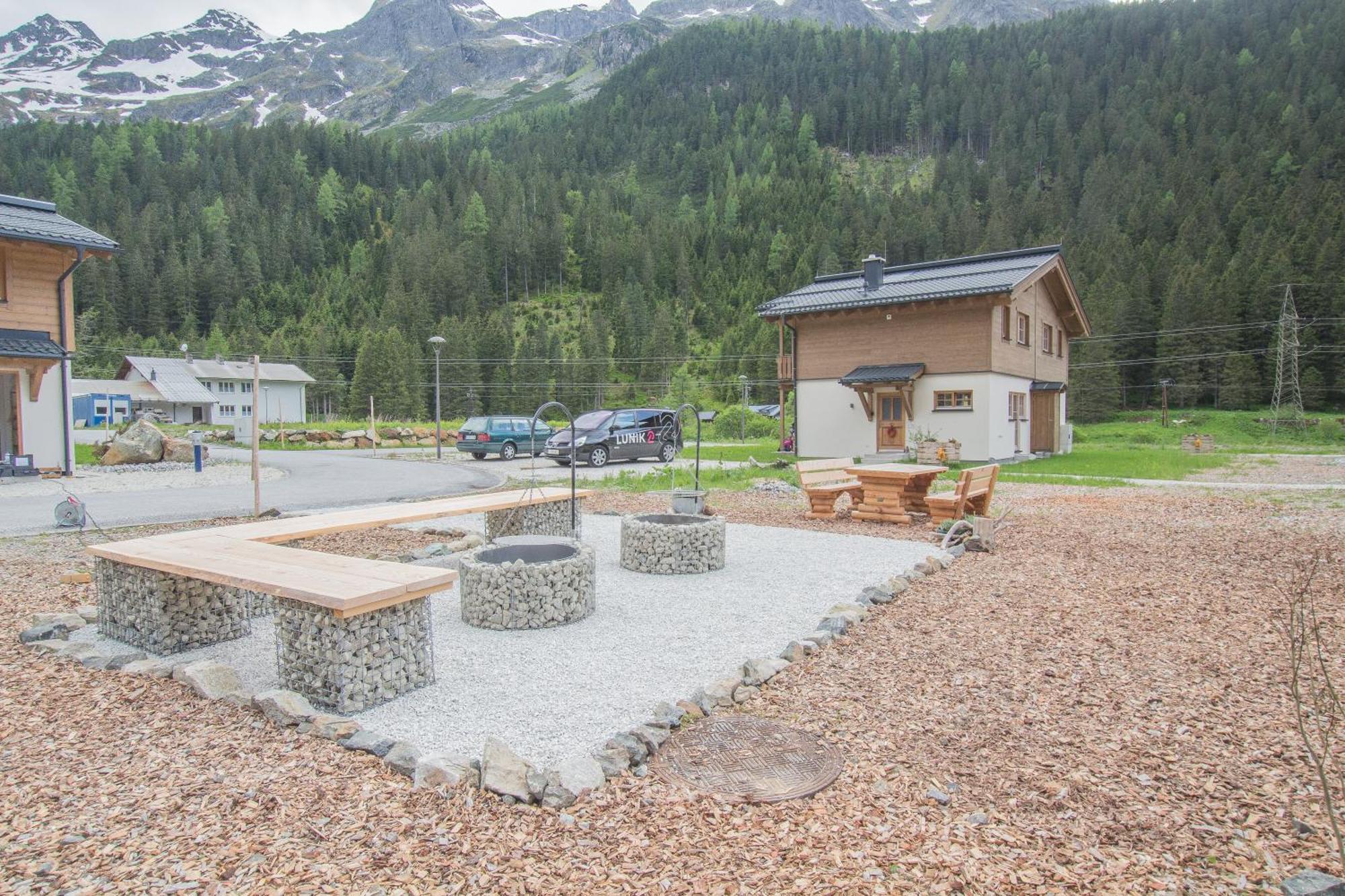 Tauerndorf Enzingerboden Ski In&Out - Steinbock Lodges Room photo